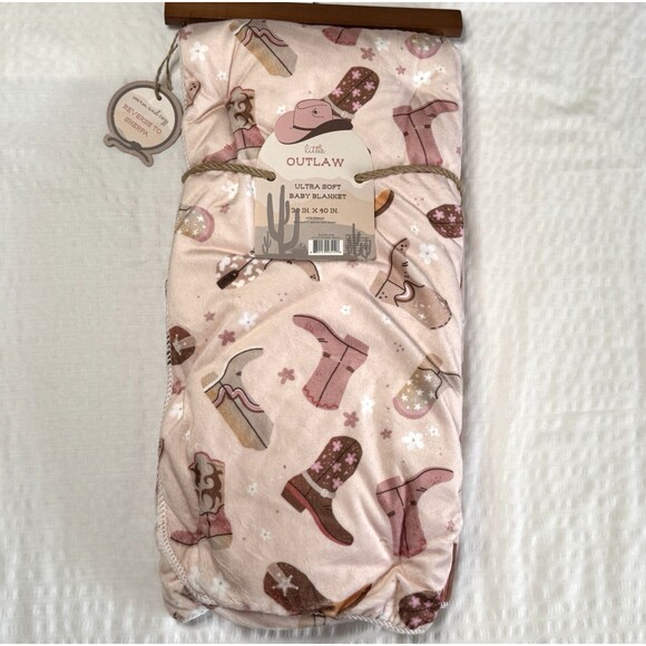 NWT Baby Blanket Soft Sherpa Reverse Pink Cowgirl Boots Baby Gift. Little Outlaw - Picture 5 of 5